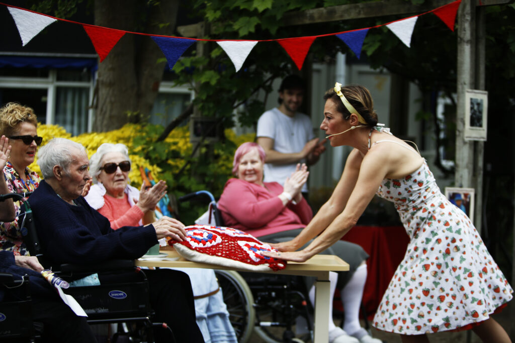 Witney Com Hosp Jubilee 0045