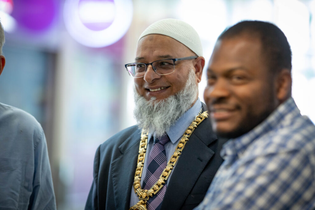 L-R Banbury Mayor Cllr Fiaz Ahmed and Vice-Chairman of Cherwell District Council Councillor Dr Chukwudi Okeke