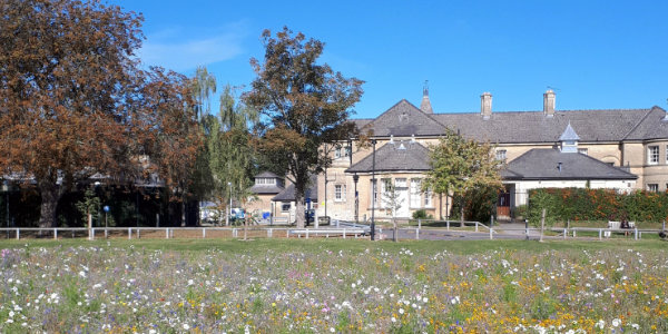 Warneford Hospital access and parking