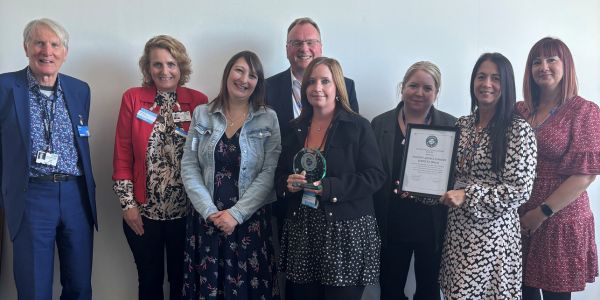 Patient Advice Liaison Service (PALS) win August’s Exceptional People Team Award